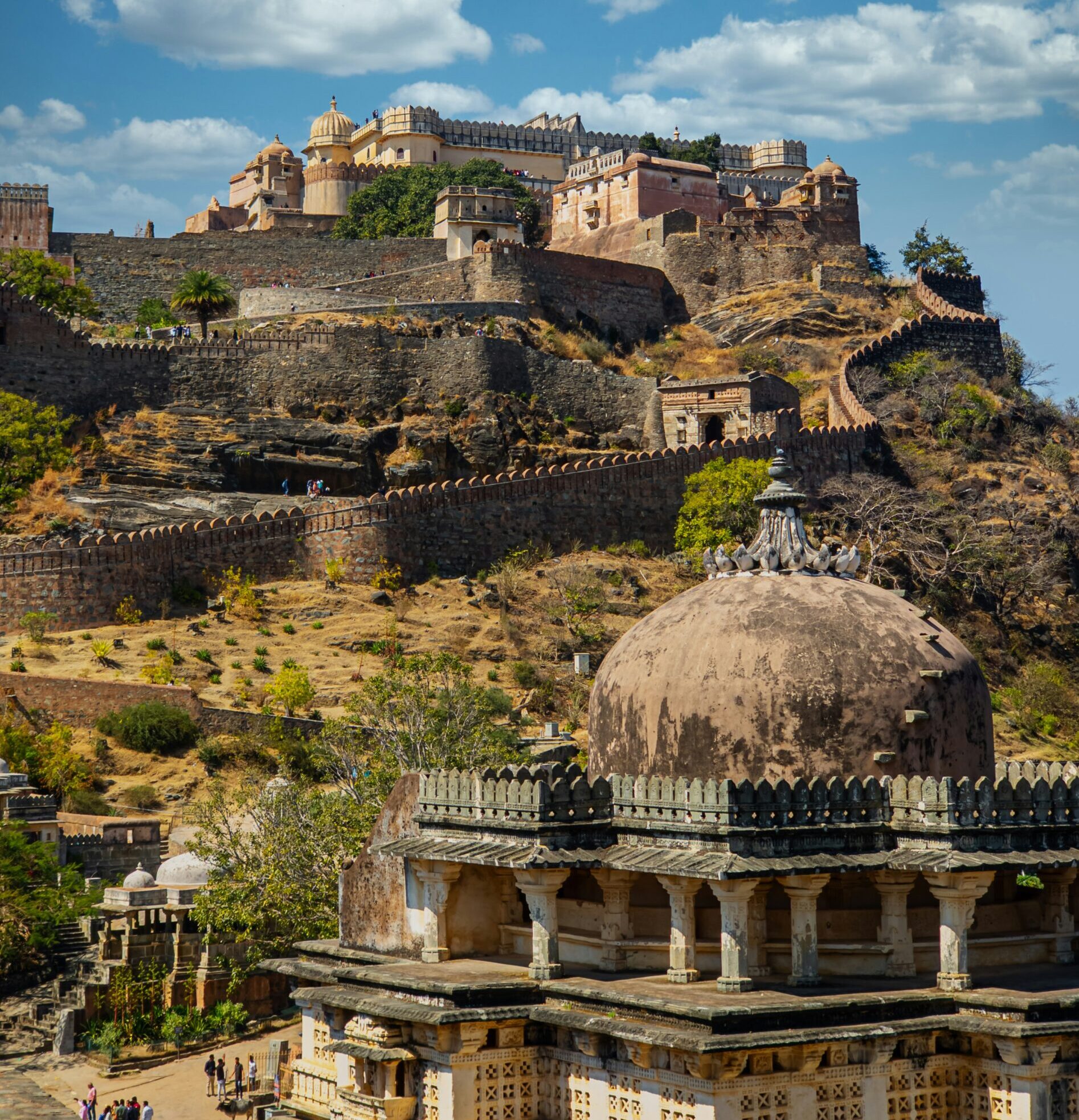 Kumbhalgarh fort walls